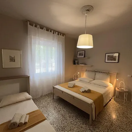 5 Min From Ferrari Museum, Hospital And Apartman